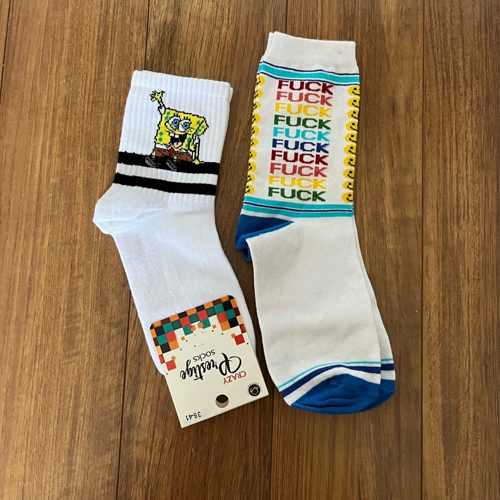 2 Pairs of Design Socks